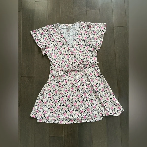 I Joah Floral Wrap Short Spring/Summer Dress Size L Lightweight Flowy Beachy - Picture 7 of 11